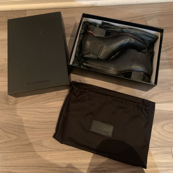 Alexander Wang Shoes - Alexander Wang Kori Ankle Boots | Rose gold black ankle boots | Size 36